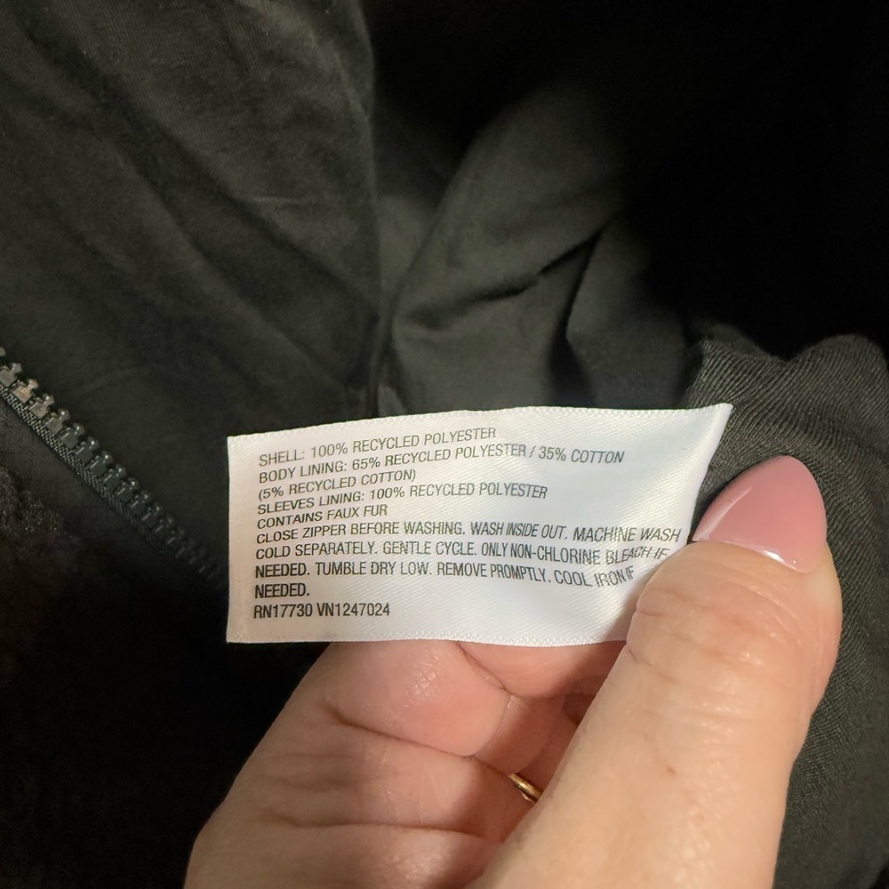 Woolrich x Target Floral Sherpa Jacket - olive green and pink. XXL - Picture 5 of 6
